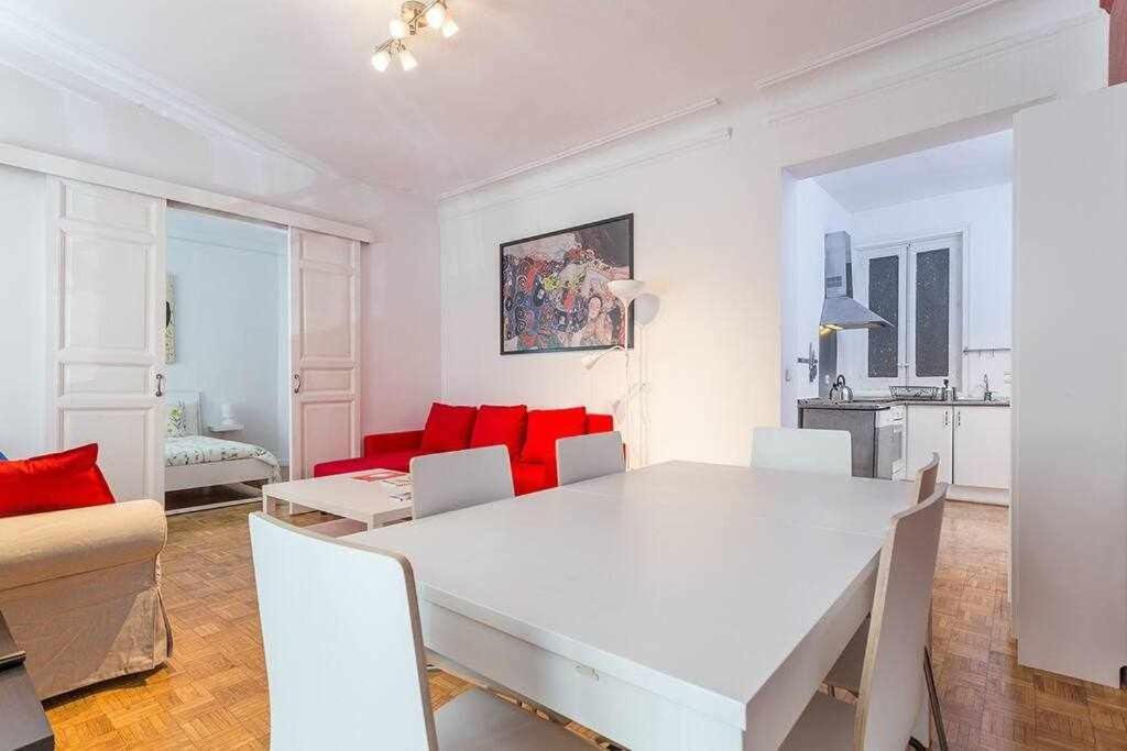 Piso Confortable Y Centrico Apartment Madrid Exterior foto